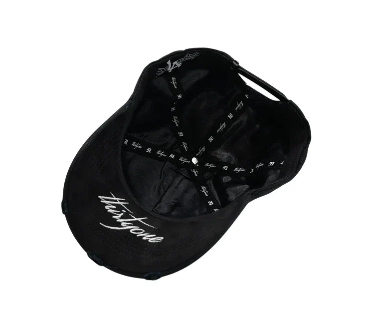 31 HATS "LA THRONS"
