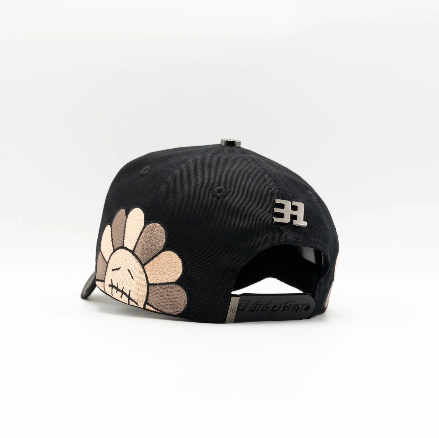 31 HATS "MUR3KAM1"
